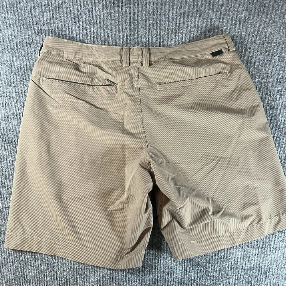 The North Face Rockaway Shorts Mens 38 Beige Hiking‎ Shorts